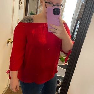 🌸4/$30 Apt9 Red Cold Shoulder 3/4 sleeve Blouse
